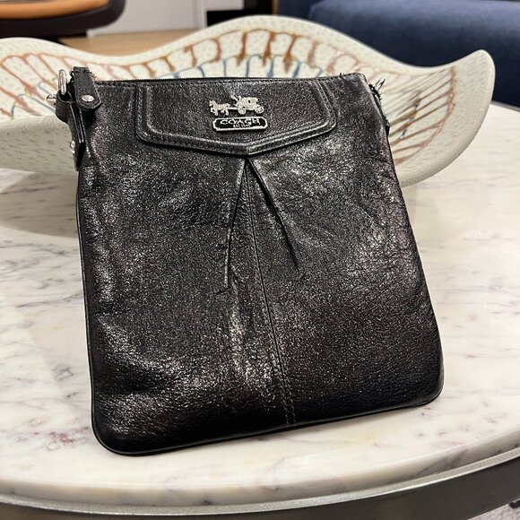 Coach Crossbody - Picture 1 of 2